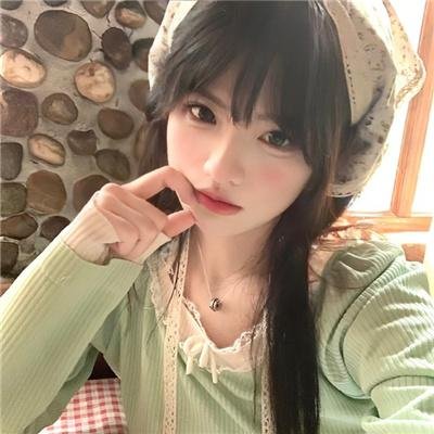 金发女郎 封面